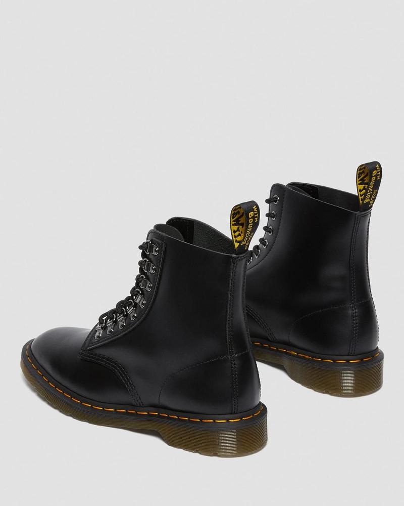 Black Men's Dr Martens 1460 Pascal Verso Smooth Leather Lace Up Boots | CA 528TCE